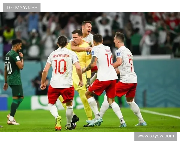 波兰主帅：什琴斯尼重返国家队？一切确定之前不会做决定